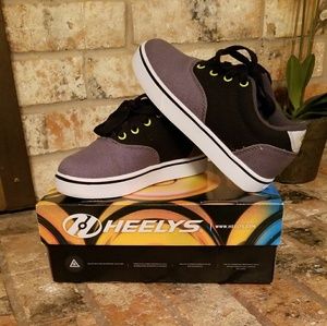NEW Heelys🏃‍♂️